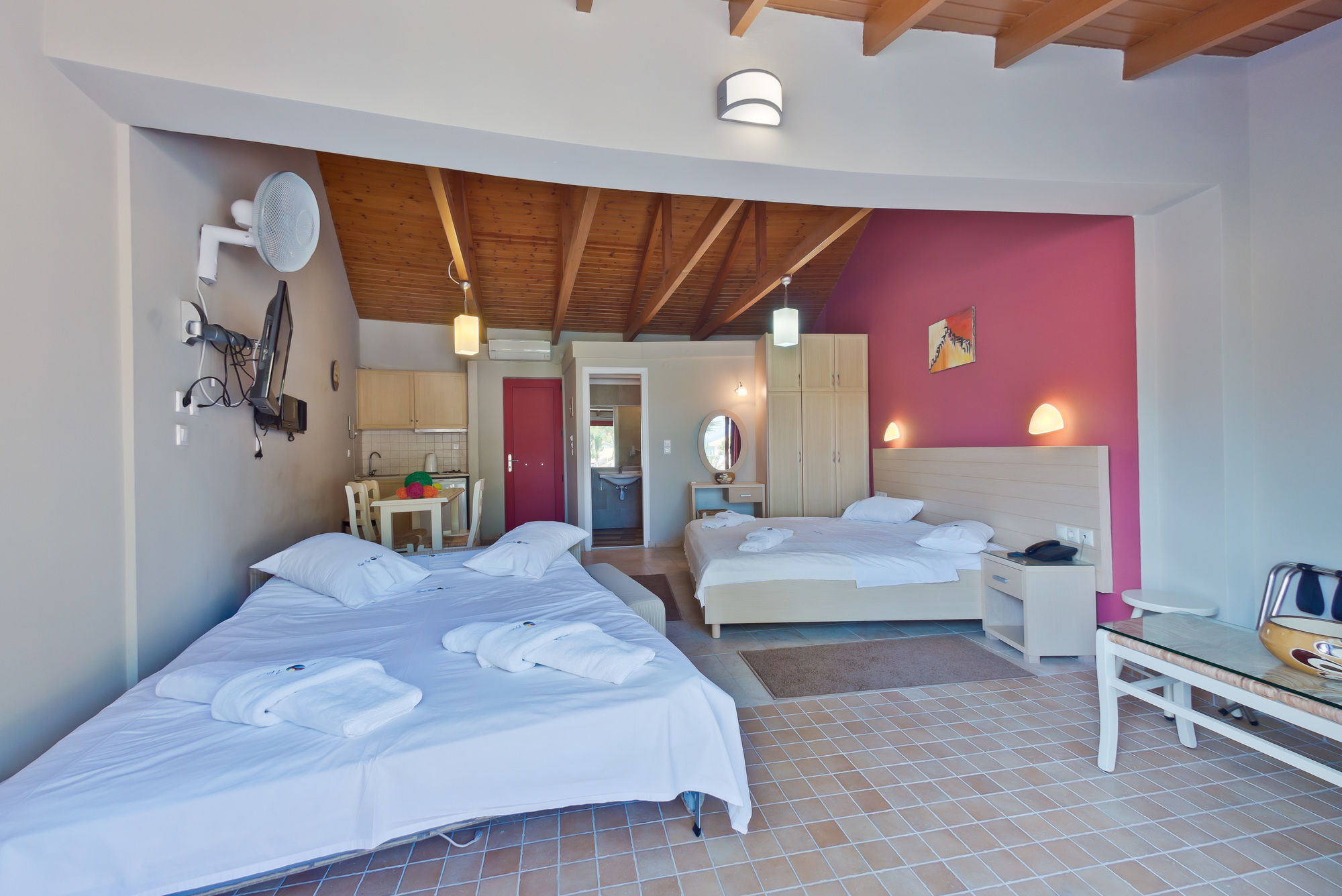 Rouda Bay Beach Hotel Mikros Gialos Bagian luar foto