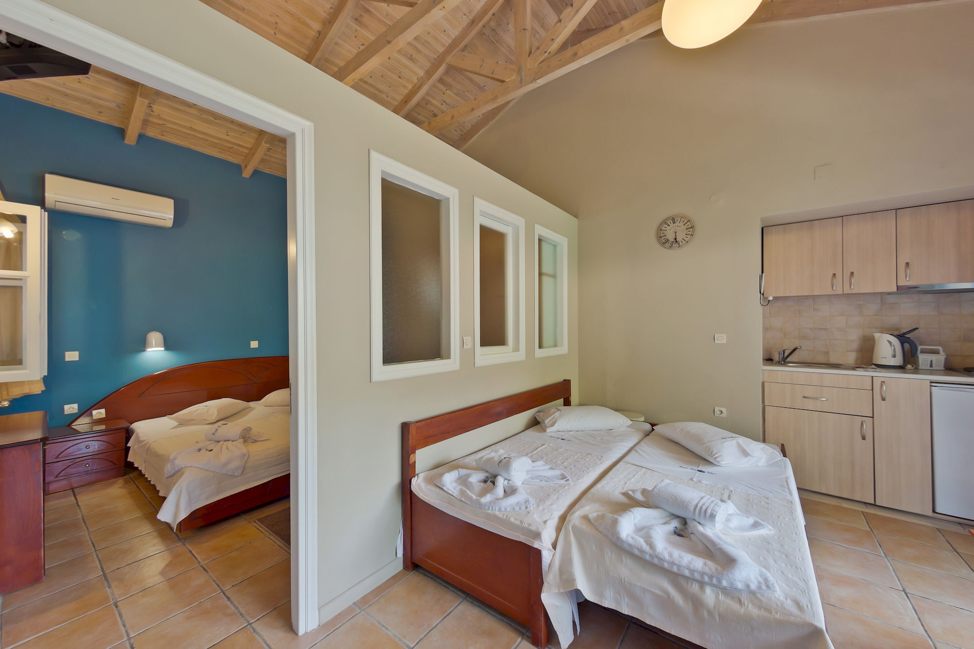 Rouda Bay Beach Hotel Mikros Gialos Bagian luar foto