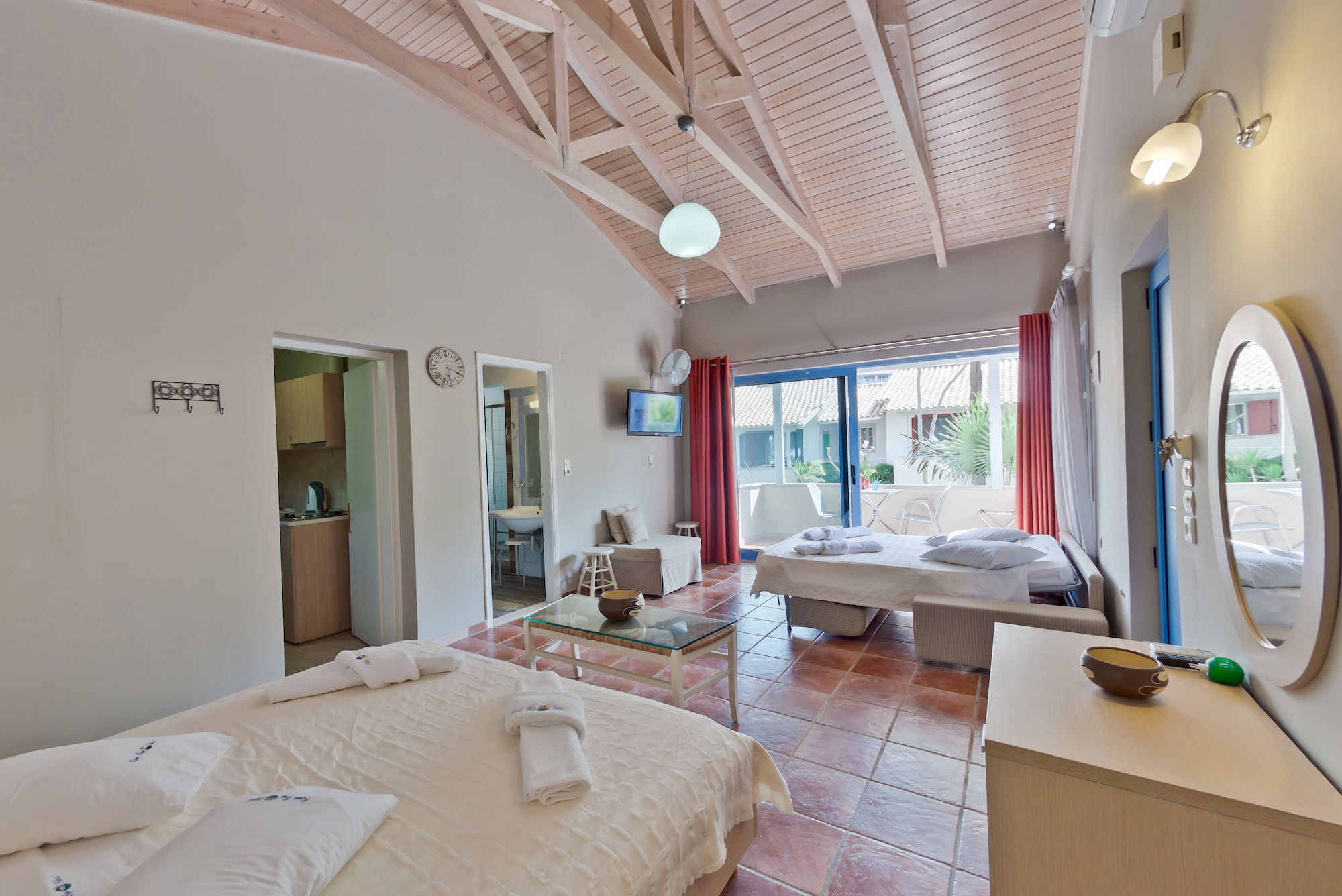 Rouda Bay Beach Hotel Mikros Gialos Bagian luar foto